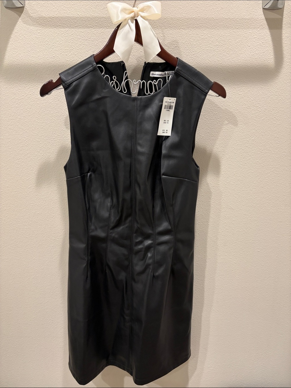 NWT- Abercrombie & Fitch- Sleeveless Black Faux Leather Shift Dress- XS